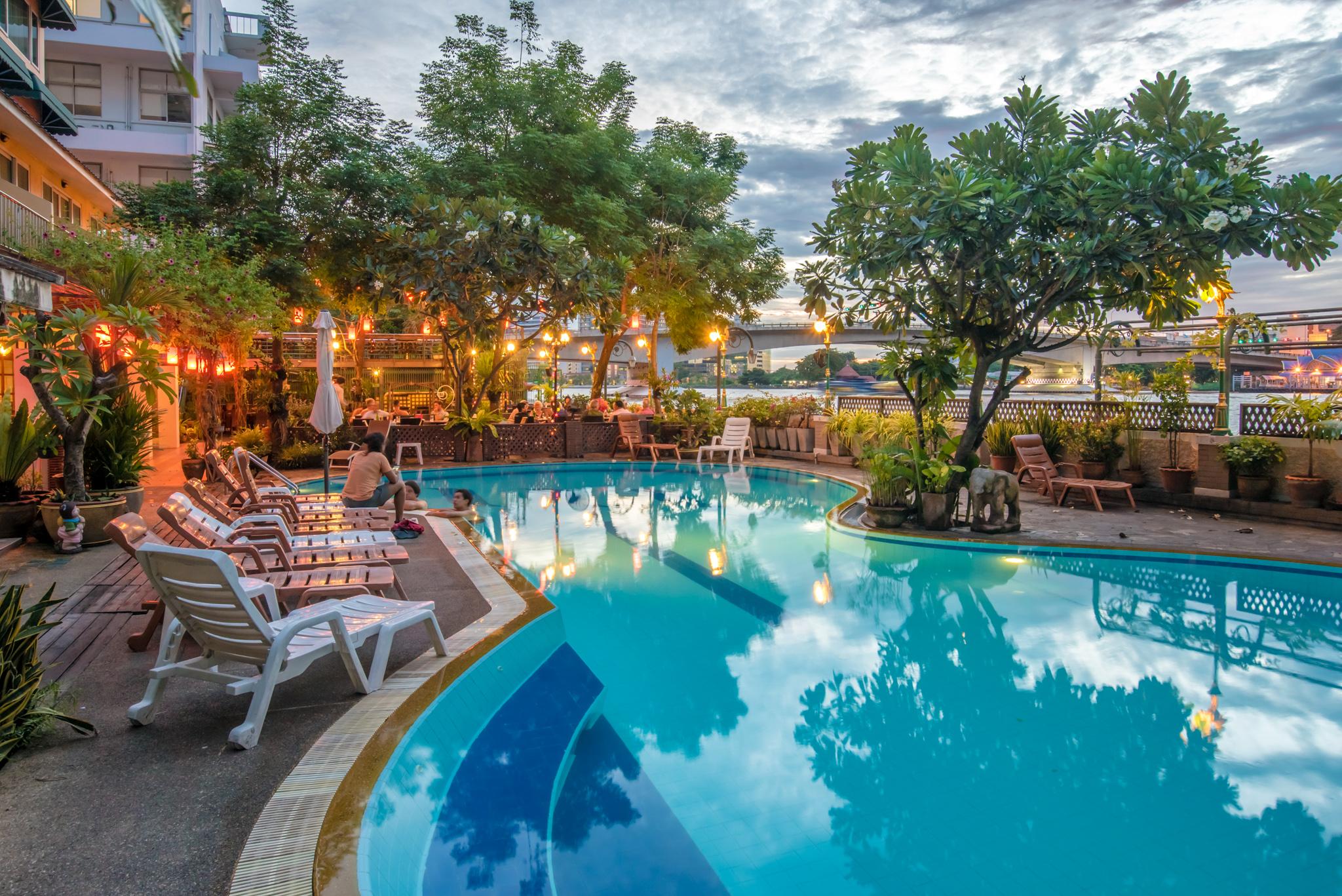 New Siam Riverside Бангкок Экстерьер фото