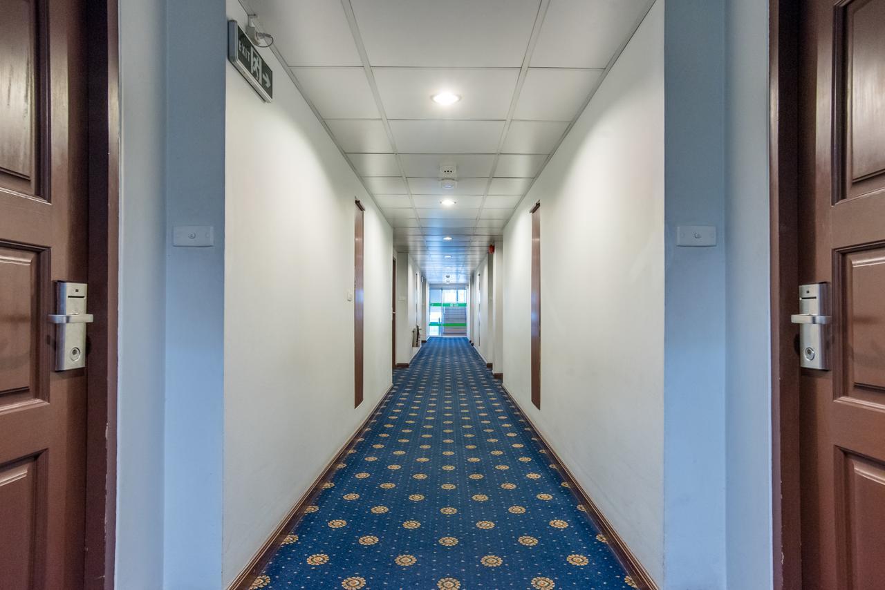 New Siam Riverside Бангкок Экстерьер фото
