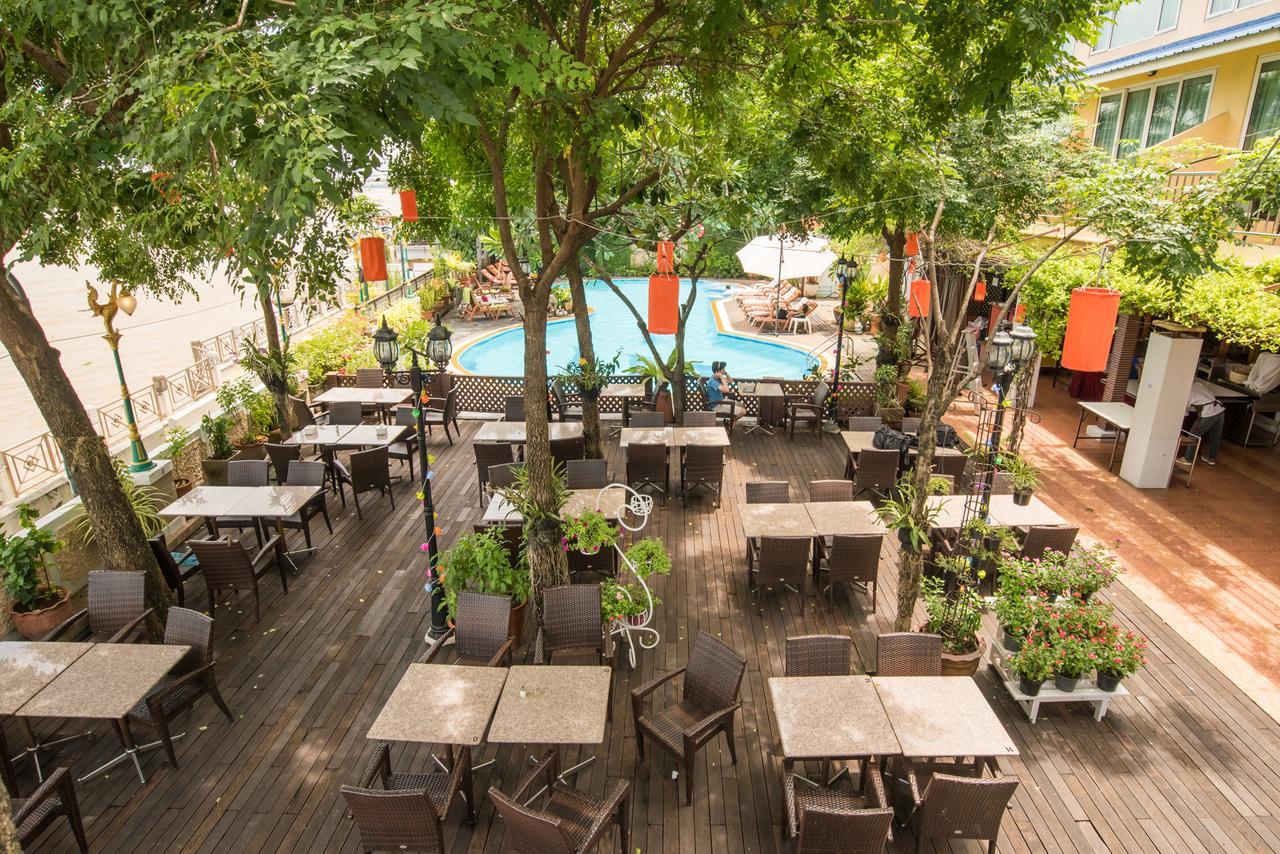 New Siam Riverside Бангкок Экстерьер фото